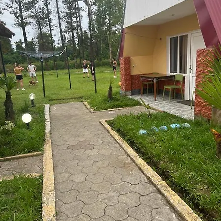 Ureki Cottage Guria Street Between 24- 26 Georgia Olympia Exterior photo